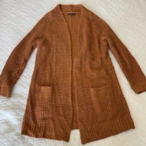 Women's Size Medium Rust Cardigan Sweater with Pockets Pink Clover Brand